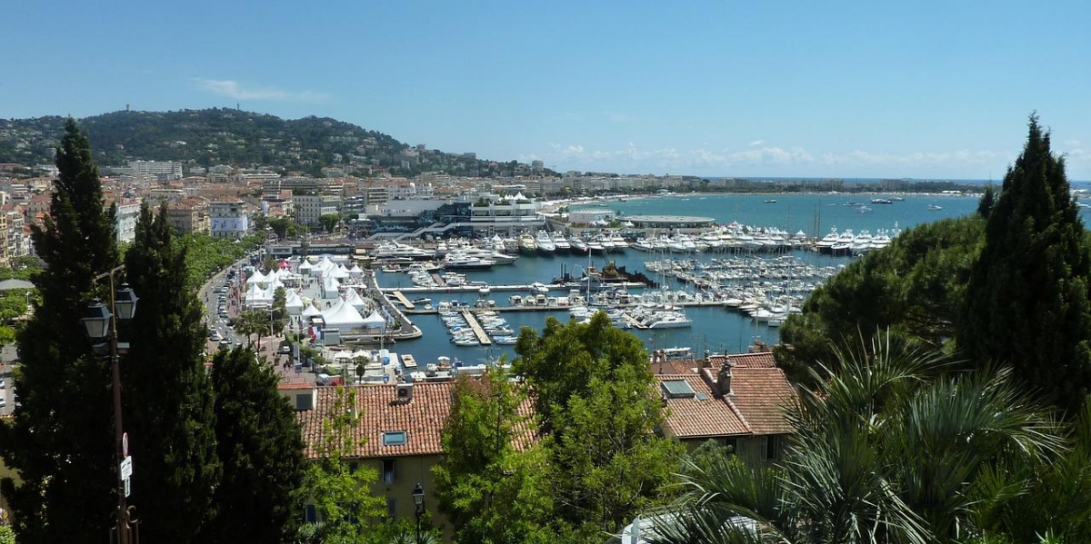 vue sur le port de Cannes